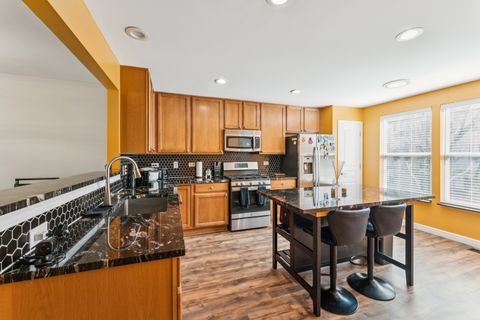 Tiny photo for 464 Valentine Way, Oswego, IL 60543 (MLS # 12585190)