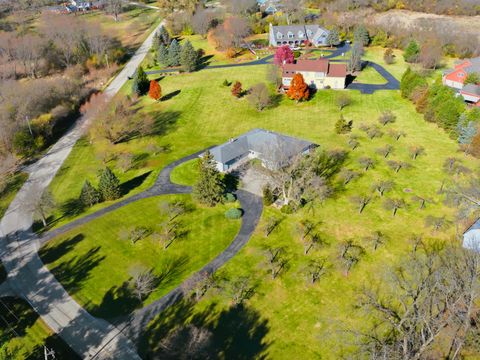 Tiny photo for 195 Clover Hill Lane, North Barrington, IL 60010 (MLS # 12515648)