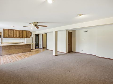 Tiny photo for 195 Clover Hill Lane, North Barrington, IL 60010 (MLS # 12515648)