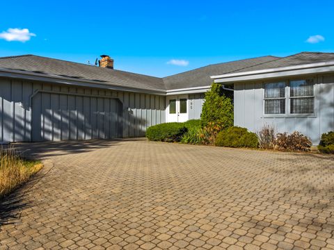 Tiny photo for 195 Clover Hill Lane, North Barrington, IL 60010 (MLS # 12515648)