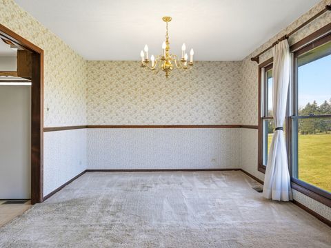 Tiny photo for 195 Clover Hill Lane, North Barrington, IL 60010 (MLS # 12515648)