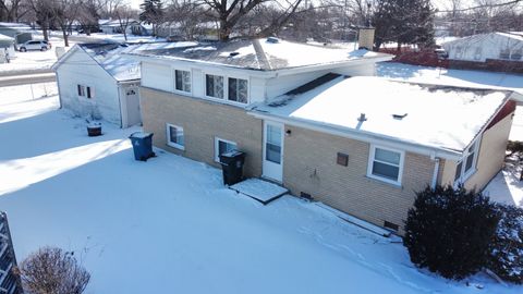 A home in Chicago Heights