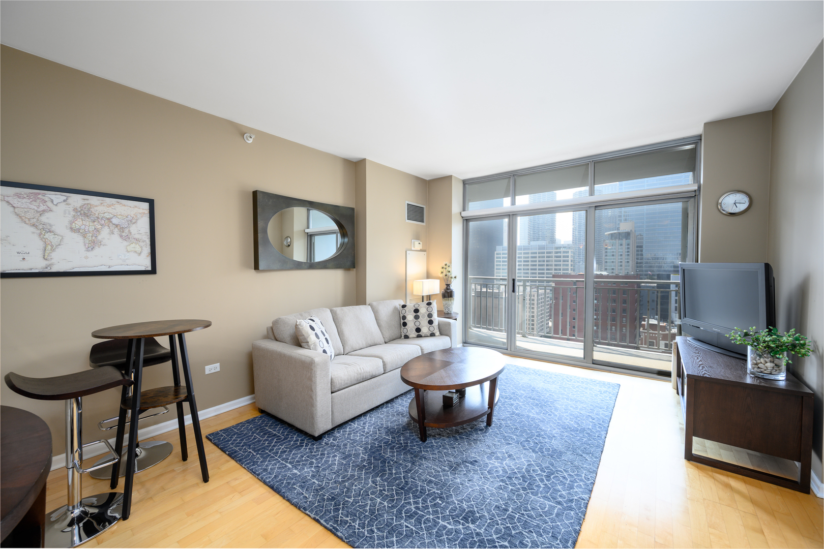 600 N Dearborn Street 1804
