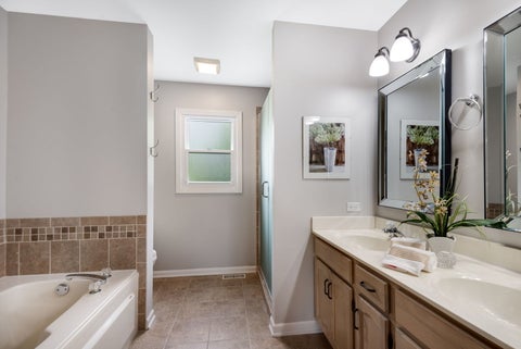 Tiny photo for 610 Fontana Place, Mundelein, IL 60060 (MLS # 12679629)