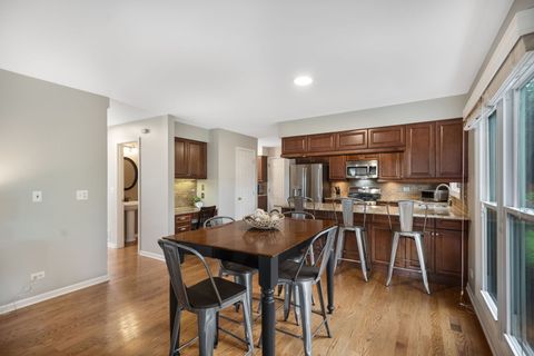 Tiny photo for 610 Fontana Place, Mundelein, IL 60060 (MLS # 12679629)