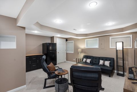 Tiny photo for 610 Fontana Place, Mundelein, IL 60060 (MLS # 12679629)