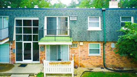 Tiny photo for 9994 S 84th Terrace #2-310, Palos Hills, IL 60465 (MLS # 12769344)