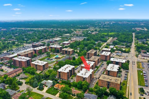 Tiny photo for 9332 Landings Lane #506, Des Plaines, IL 60016 (MLS # 12712977)
