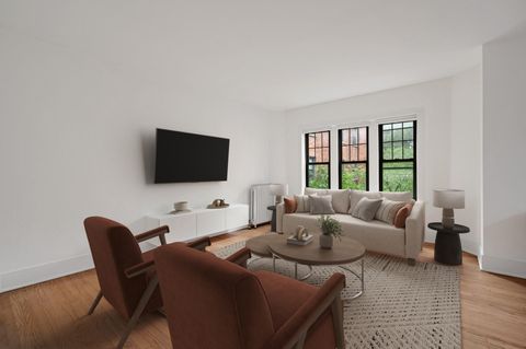 Tiny photo for 5469 S Ingleside Avenue #2N, Chicago, IL 60615 (MLS # 12464340)