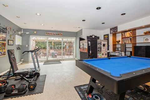 Tiny photo for 5400 S Hyde Park Boulevard #2C, Chicago, IL 60615 (MLS # 12515300)