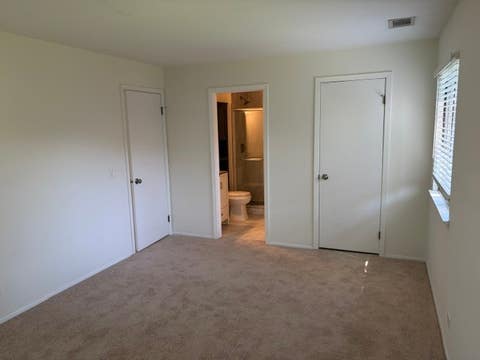Tiny photo for 1327 WILLIAMSBURG Drive #D2, Schaumburg, IL 60193 (MLS # 12699593)