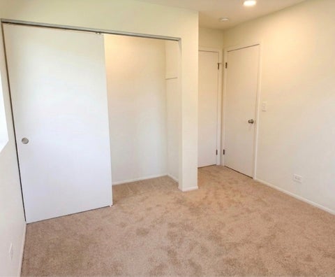 Tiny photo for 1327 WILLIAMSBURG Drive #D2, Schaumburg, IL 60193 (MLS # 12699593)