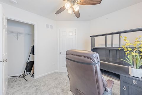 Tiny photo for 1050 E Oakton Street, Des Plaines, IL 60018 (MLS # 12507916)