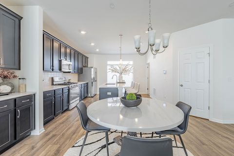 Tiny photo for 1050 E Oakton Street, Des Plaines, IL 60018 (MLS # 12507916)