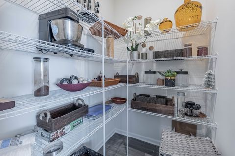 Tiny photo for 1050 E Oakton Street, Des Plaines, IL 60018 (MLS # 12507916)