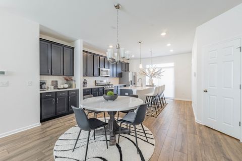 Tiny photo for 1050 E Oakton Street, Des Plaines, IL 60018 (MLS # 12507916)