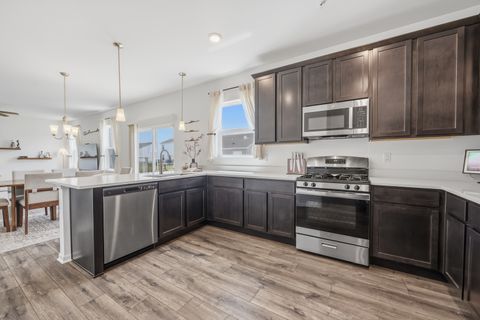 Tiny photo for 1313 Marston Street, South Elgin, IL 60177 (MLS # 12684519)