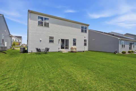 Tiny photo for 1313 Marston Street, South Elgin, IL 60177 (MLS # 12684519)