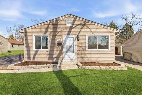 Tiny photo for 1543 Highland Avenue, Glendale Heights, IL 60139 (MLS # 12612813)