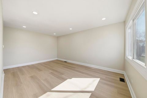 Tiny photo for 1543 Highland Avenue, Glendale Heights, IL 60139 (MLS # 12612813)