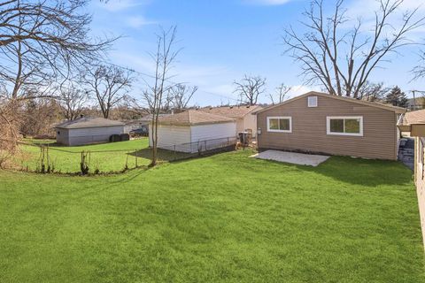 Tiny photo for 1543 Highland Avenue, Glendale Heights, IL 60139 (MLS # 12612813)