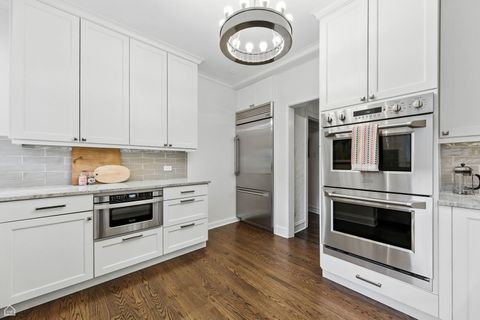 Tiny photo for 1234 E Madison Park Avenue #3W, Chicago, IL 60615 (MLS # 12465550)