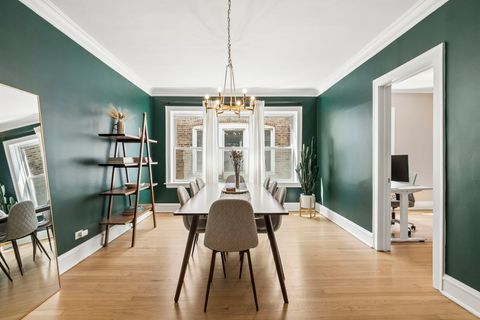 Tiny photo for 2530 W Winnemac Avenue #3W, Chicago, IL 60625 (MLS # 12557714)