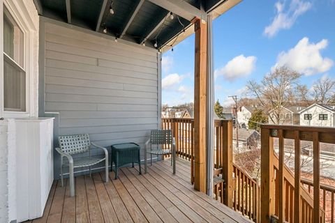 Tiny photo for 2530 W Winnemac Avenue #3W, Chicago, IL 60625 (MLS # 12557714)