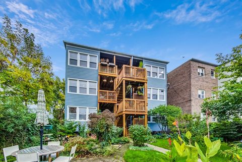Tiny photo for 2530 W Winnemac Avenue #3W, Chicago, IL 60625 (MLS # 12557714)
