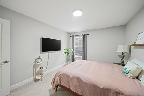 Tiny photo for 265 South Pointe Avenue, South Elgin, IL 60177 (MLS # 12511132)