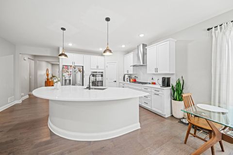 Tiny photo for 265 South Pointe Avenue, South Elgin, IL 60177 (MLS # 12511132)