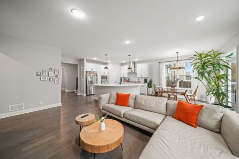 Tiny photo for 265 South Pointe Avenue, South Elgin, IL 60177 (MLS # 12511132)