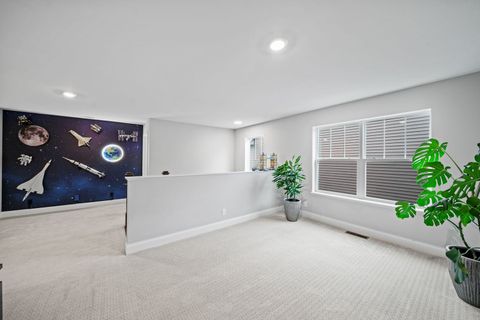 Tiny photo for 265 South Pointe Avenue, South Elgin, IL 60177 (MLS # 12511132)
