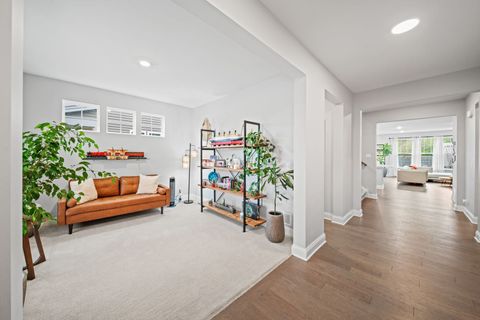 Tiny photo for 265 South Pointe Avenue, South Elgin, IL 60177 (MLS # 12511132)