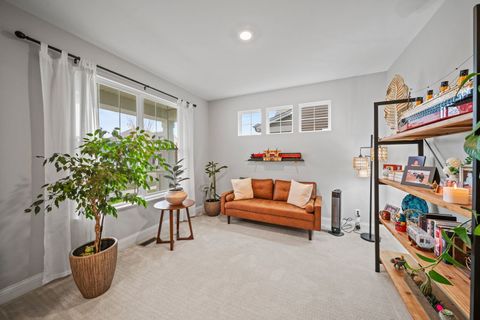 Tiny photo for 265 South Pointe Avenue, South Elgin, IL 60177 (MLS # 12511132)