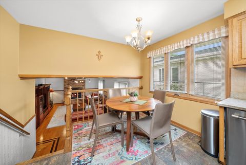 Tiny photo for 7542 Mason Avenue, Burbank, IL 60459 (MLS # 12447593)