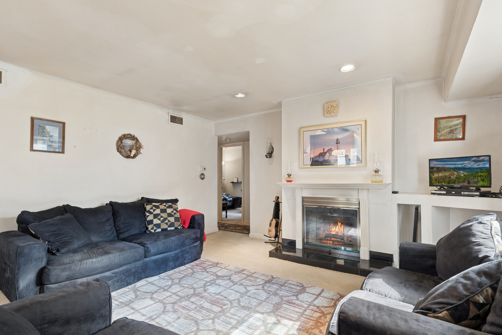 951 Hemlock Street
