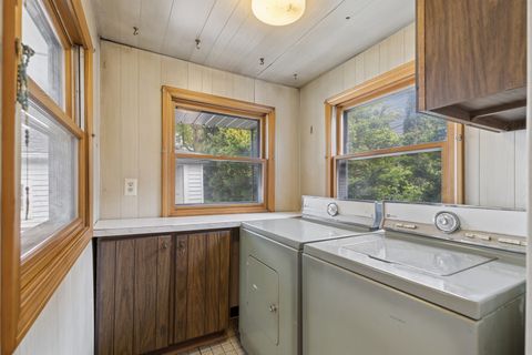 Tiny photo for 951 Hemlock Street, Deerfield, IL 60015 (MLS # 12568821)