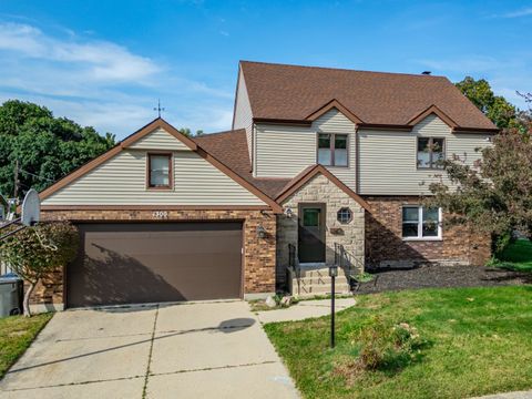 Photo of 1300 Wolff Avenue, Elgin, IL 60123 (MLS # 12468981)