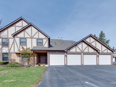 Tiny photo for 715 Elizabeth Drive #24, Wood Dale, IL 60191 (MLS # 12600576)