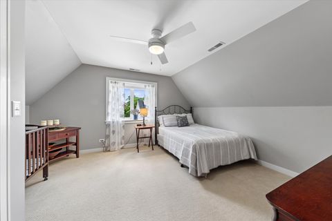 Tiny photo for 198 N Glenview Avenue, Elmhurst, IL 60126 (MLS # 12680368)