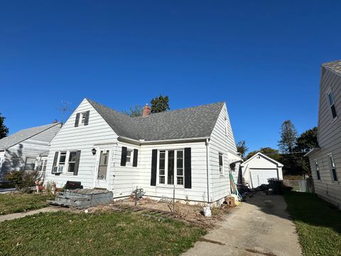 Tiny photo for 708 W 12th Street, Sterling, IL 61081 (MLS # 12508607)