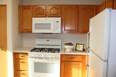 Tiny photo for 13832 S Balsam Lane #D, Plainfield, IL 60544 (MLS # 12482667)