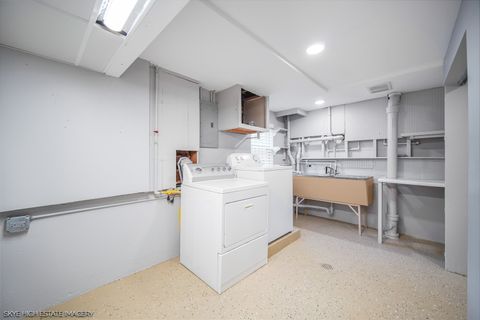 Tiny photo for 9018 Roach Avenue, Brookfield, IL 60513 (MLS # 12526295)