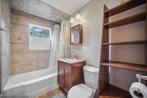 Tiny photo for 9018 Roach Avenue, Brookfield, IL 60513 (MLS # 12526295)