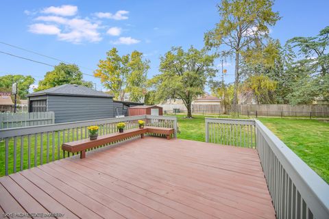 Tiny photo for 9018 Roach Avenue, Brookfield, IL 60513 (MLS # 12526295)