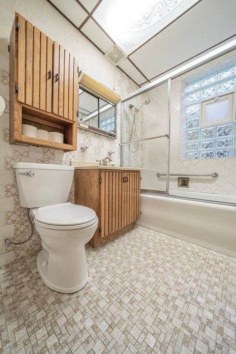 Tiny photo for 4130 N Ottawa Avenue, Norridge, IL 60706 (MLS # 12607428)