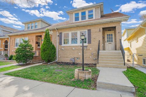 Photo of 4130 N Ottawa Avenue, Norridge, IL 60706 (MLS # 12607428)