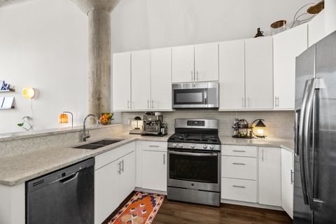 Tiny photo for 320 E 21ST Street #606, Chicago, IL 60616 (MLS # 12570015)