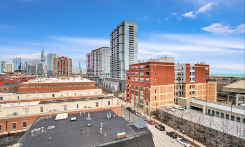 Tiny photo for 320 E 21ST Street #606, Chicago, IL 60616 (MLS # 12570015)